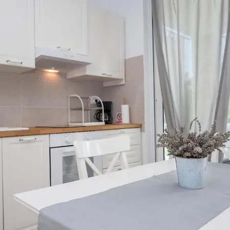 Ofelia By Interhome Semesterbostad